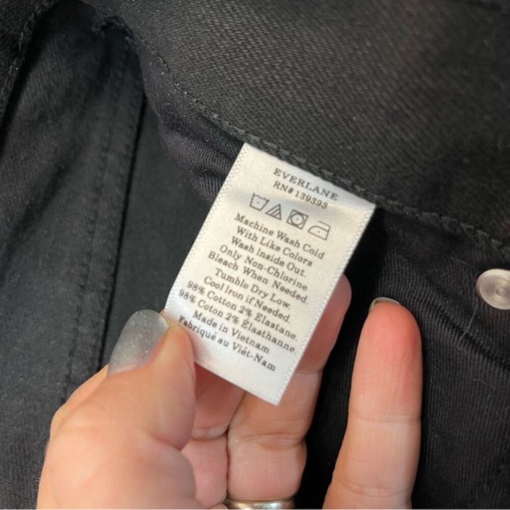Everlane High Rise Slim Straight Black Jeans, Size 26 - Picture 9 of 12